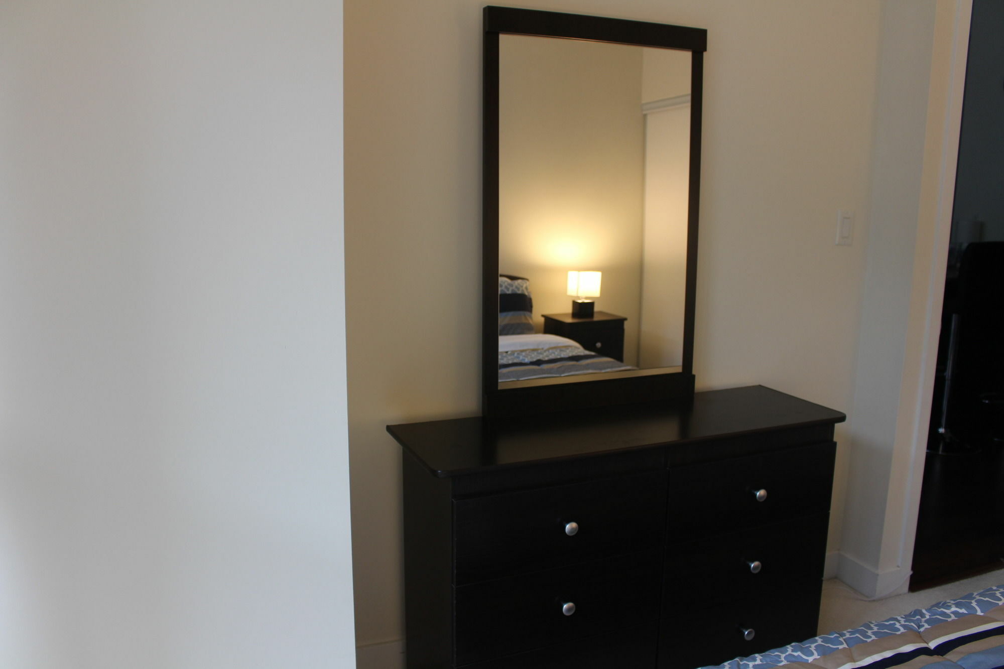Custom Luxury Suite - By Elite Suites Mississauga Eksteriør billede